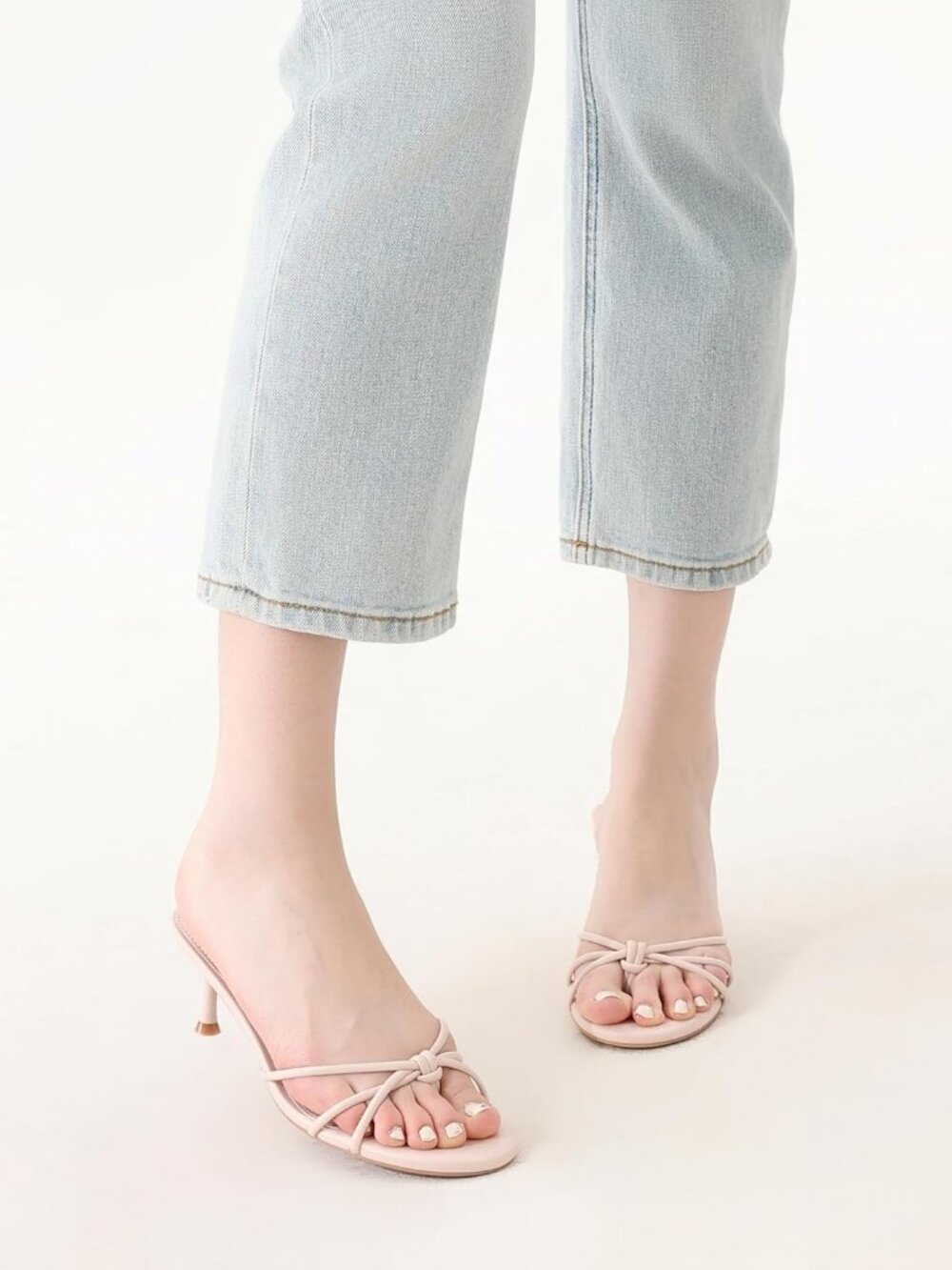 Women's Nude Kitten Heel Knotted Thong Flip Flop Round Open Toe Slip On Sandals - Picture 2 of 6